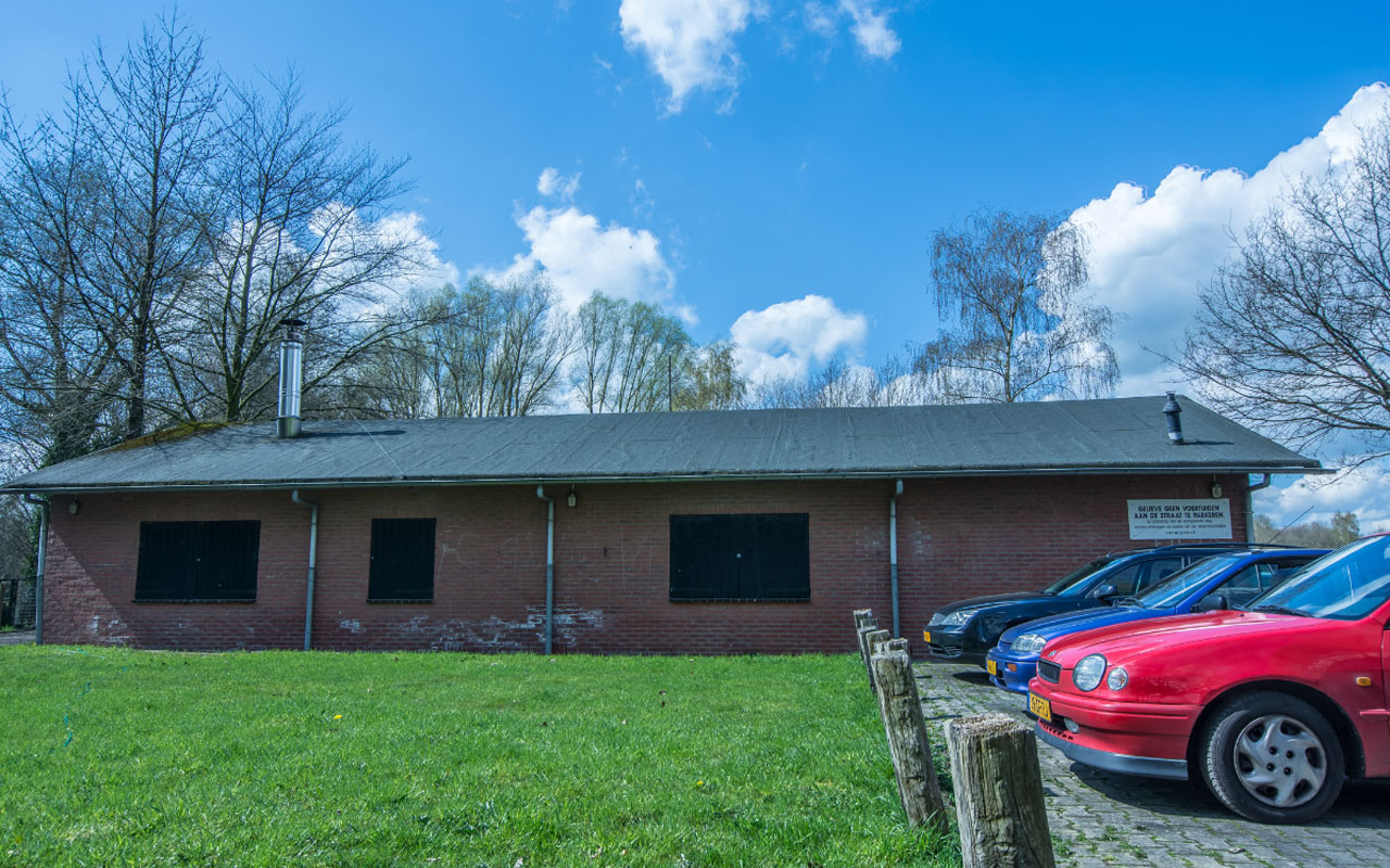 Kampvuurkuil bij de blokhut